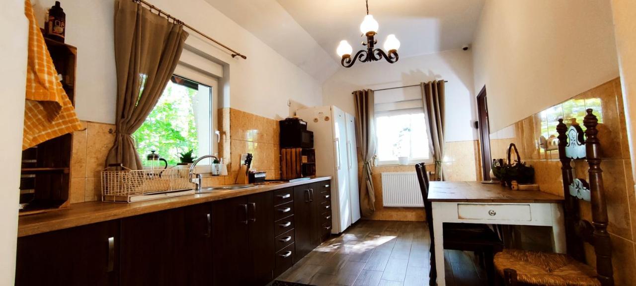 Gorski Widok Karpacz Apartamenty I Pokoje- Salon Kominkowy מראה חיצוני תמונה